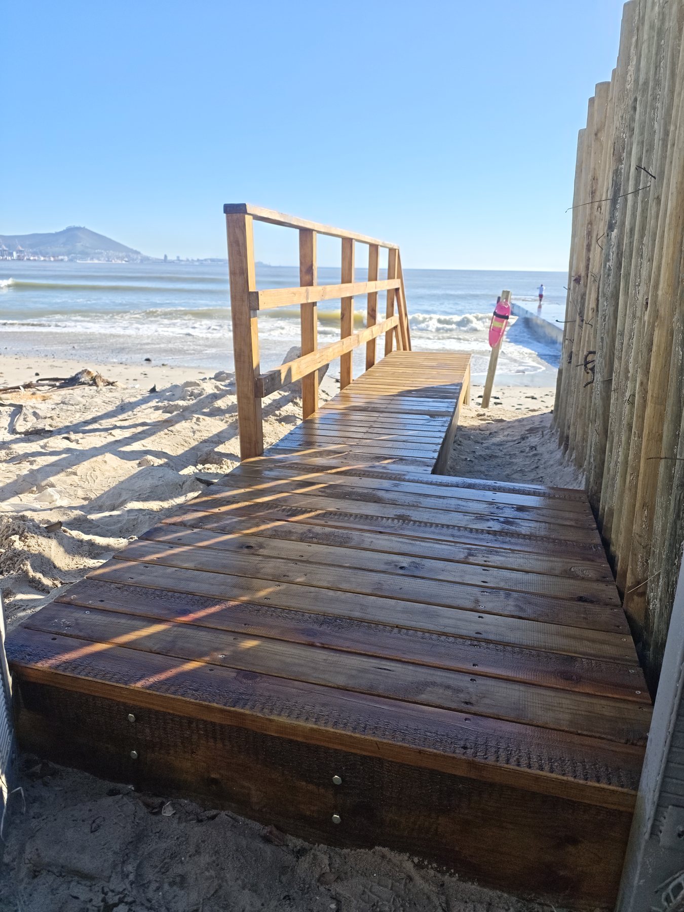 Spinnaker Lagoon Beach — Milnerton, Milnerton, Cape Town, Western Cape by Deckspertz — photograph 1