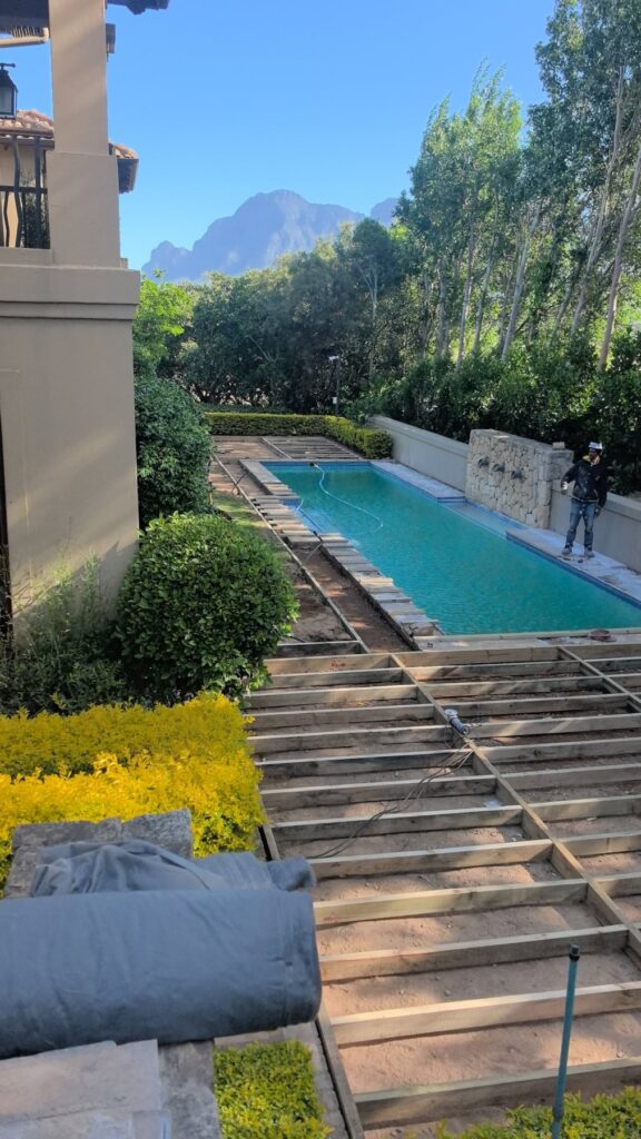 House Simmondium — Pool Deck, Simmondium, Western Cape by Deckspertz — photograph 8