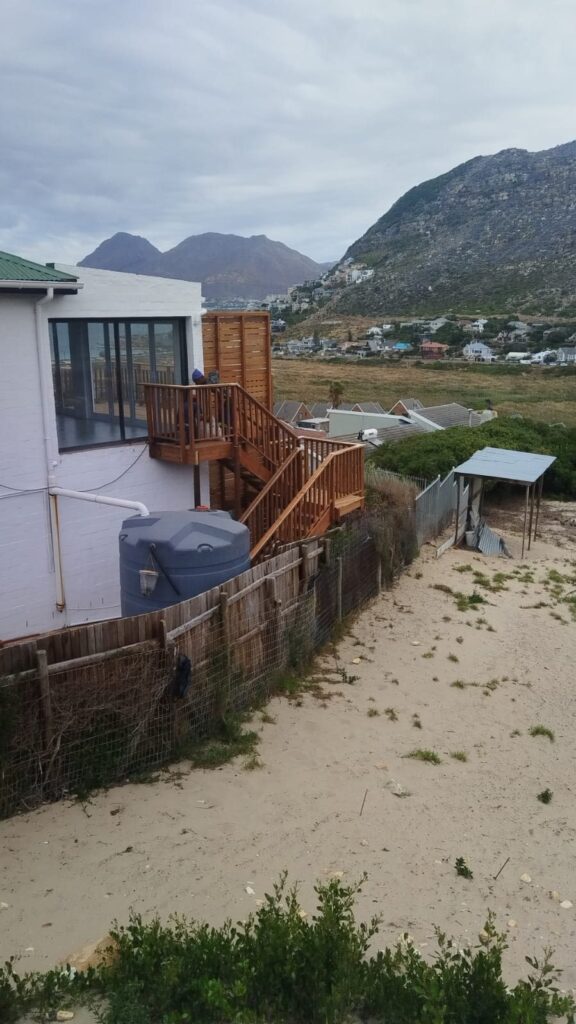 House Cronje — Fish Hoek, Fish Hoek, Cape Town, Western Cape by Deckspertz — photograph 3