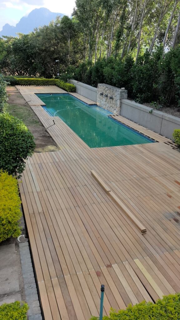 House Simmondium — Pool Deck, Simmondium, Western Cape by Deckspertz — photograph 5
