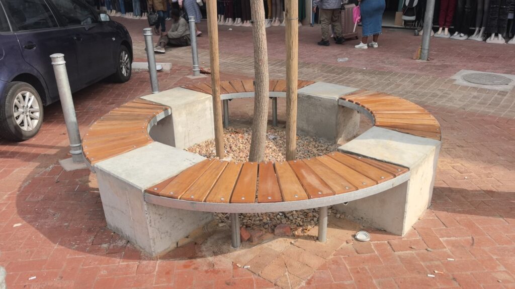 Kruskal Avenue Seating — Bellville CBD in Bellville CBD, Cape Town, Western Cape by Deckspertz