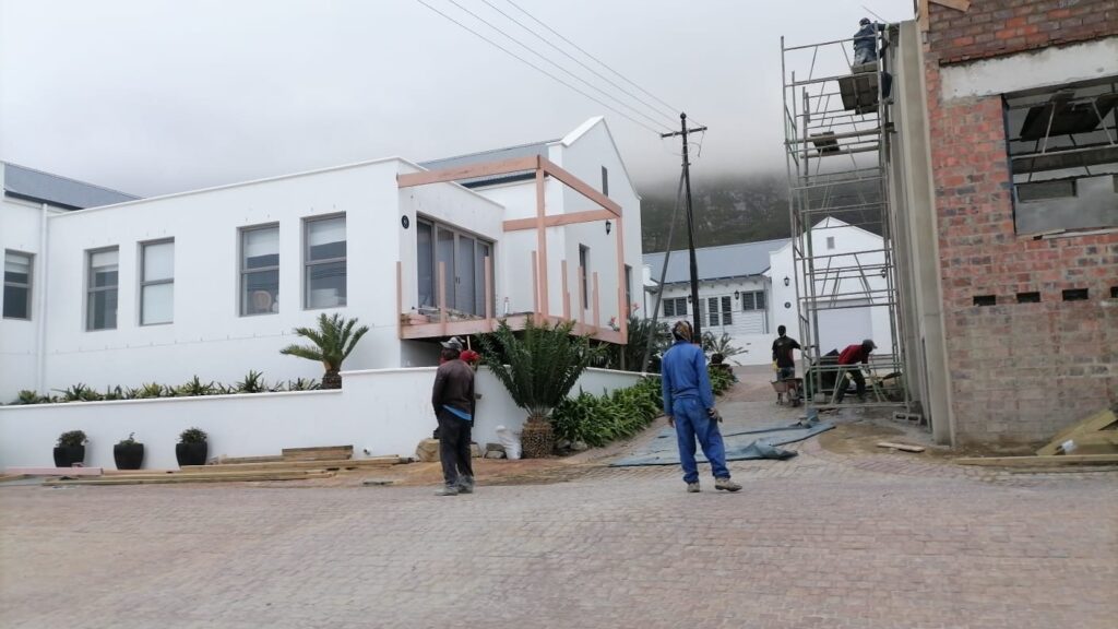 House Naude — Hermanus, Hermanus, Western Cape by Deckspertz — photograph 6