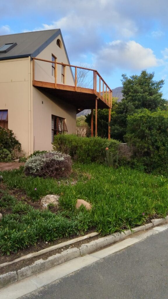 Franschhoek Guest Suite, Franschhoek, Western Cape by Deckspertz — photograph 6