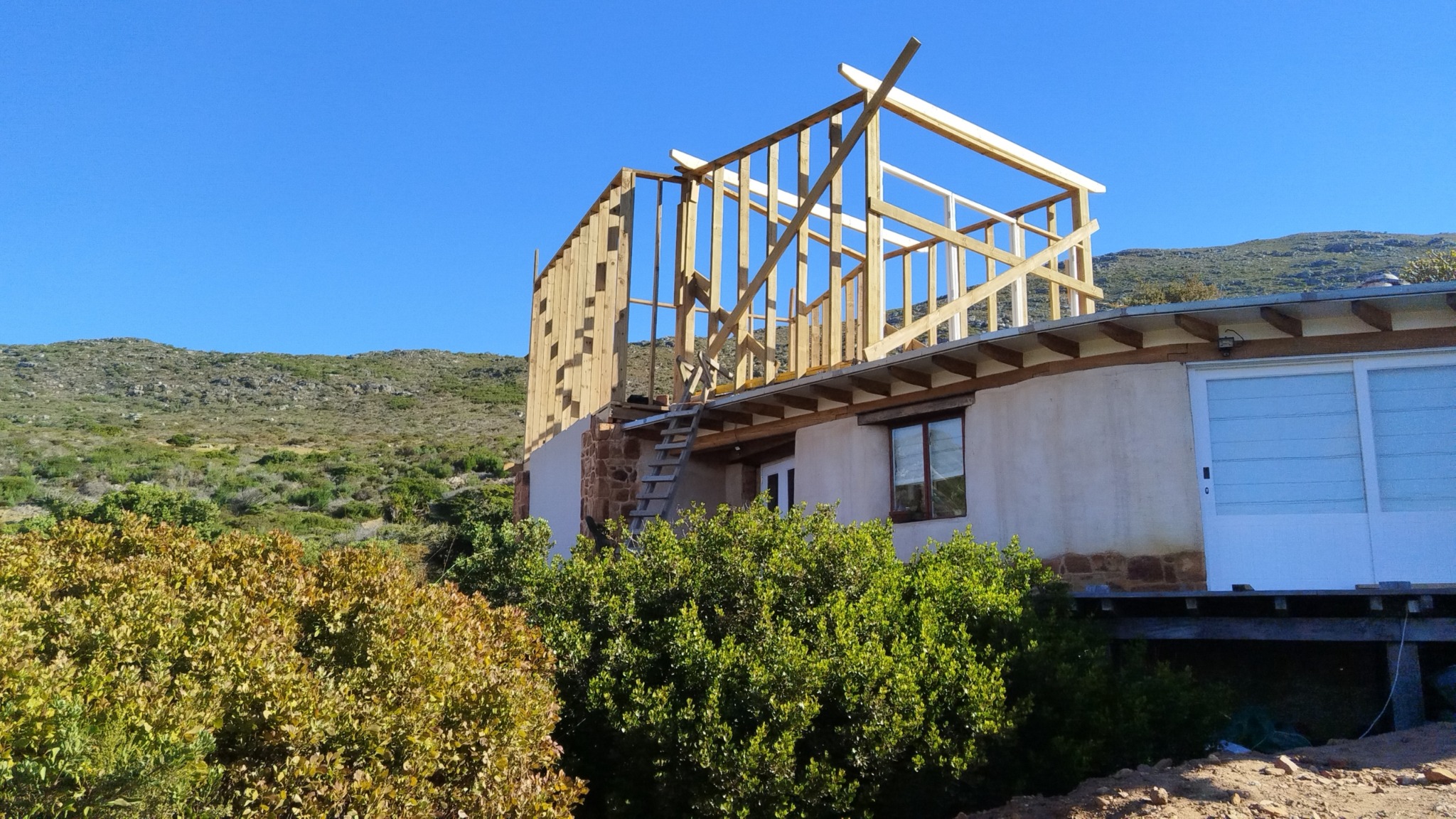 Timber decking in Cape Town by Deckspertz
